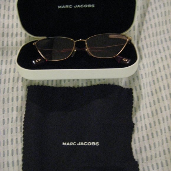 Marc Jacobs Wire Glasses Frames with case with cloth - Picture 6 of 6